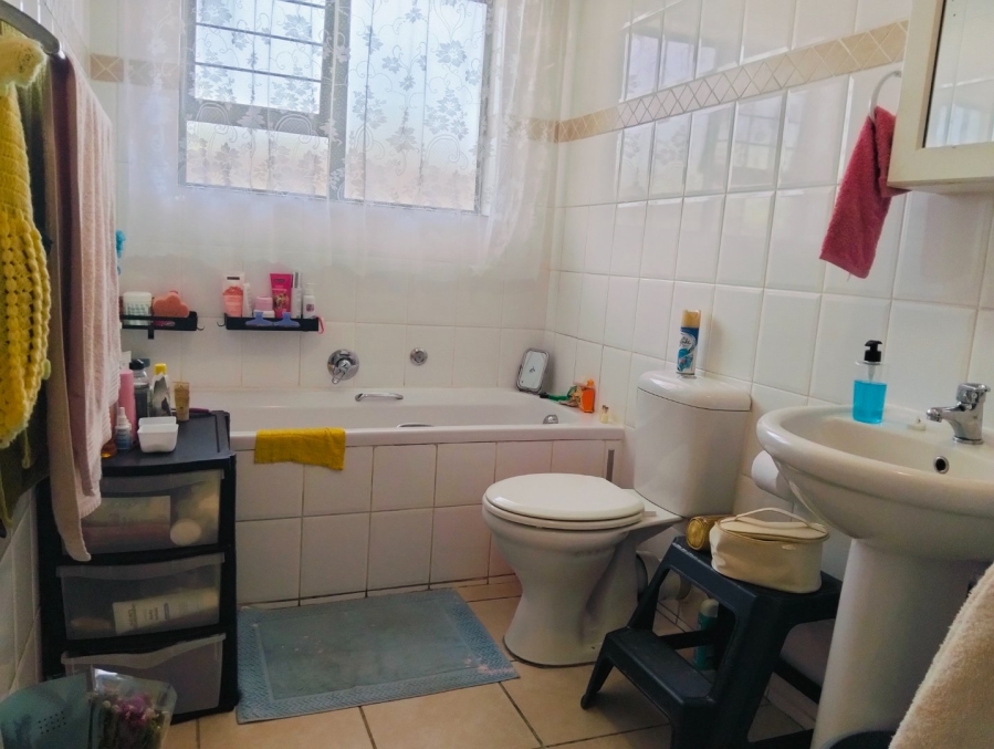 2 Bedroom Property for Sale in George Central Western Cape